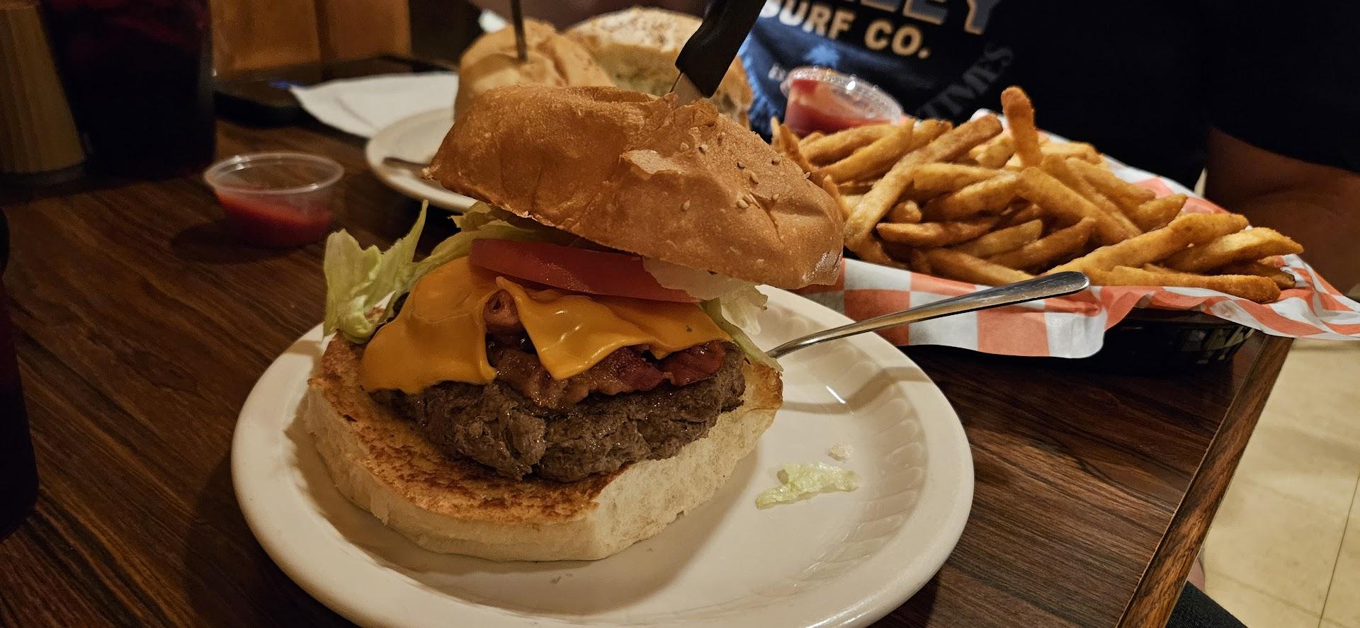 South Riley Grocery, Tavern & Grill